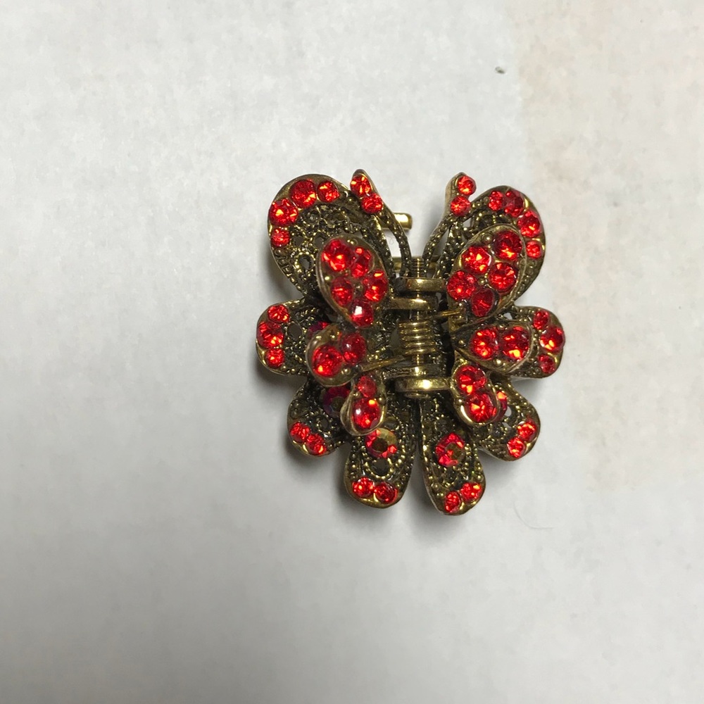 NWOT red butterfly shaped hair clip!